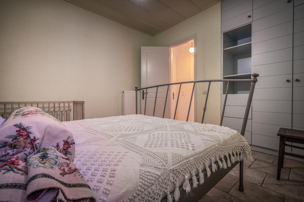Bratis Holiday Home Kallithea  Buitenkant foto